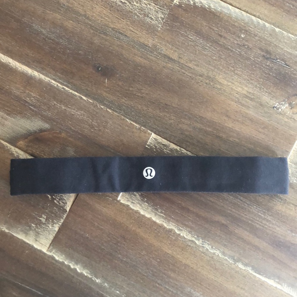 Black Lululemon Headband